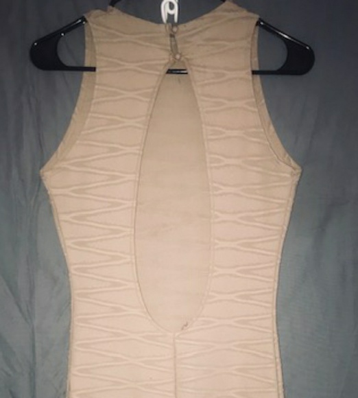 Tan dress - Picture 1 of 2